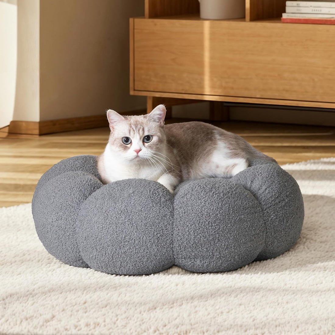Fluffy Round Calming Plush Pet Bed Non Slip Cuddler